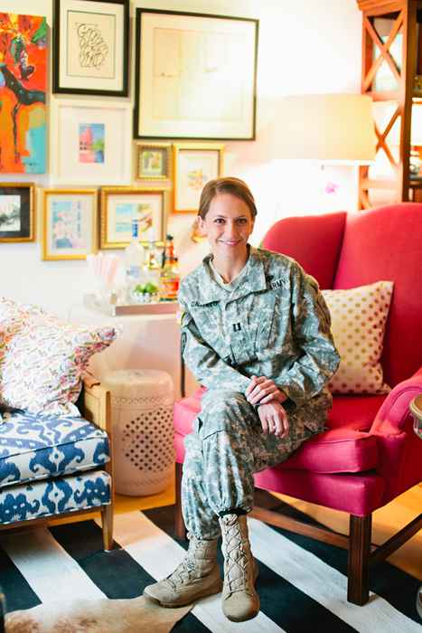 U.S. Tour d'appartements de Washington DC du capitaine de l'armée Katie del Castillo