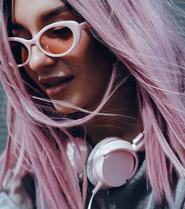 10 mejores colores de cabello morado disponibles en India